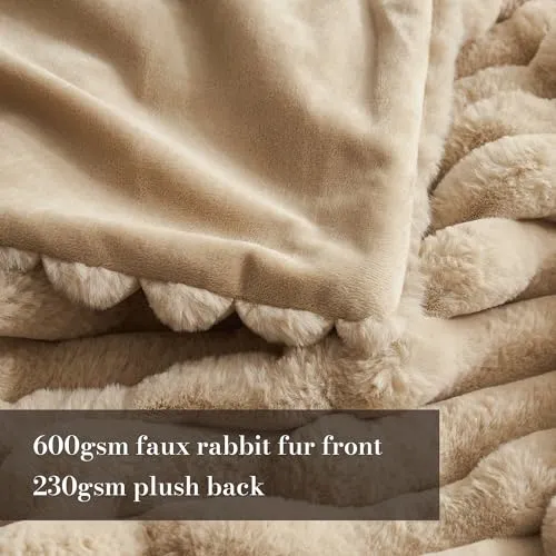 Amélie Home Soft Faux Fur Throw Blanket for Couch, Warm Luxurious Faux Rabbit Fur Striped Throw Blanket, Cozy Fluffy Plush Fur Blanket for Sofa Chair Bed Living Room, Beige, 50"x 70"