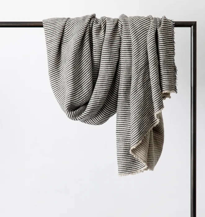 Cultiver Mira Linen Throw - Ellis IN STORE ONLY