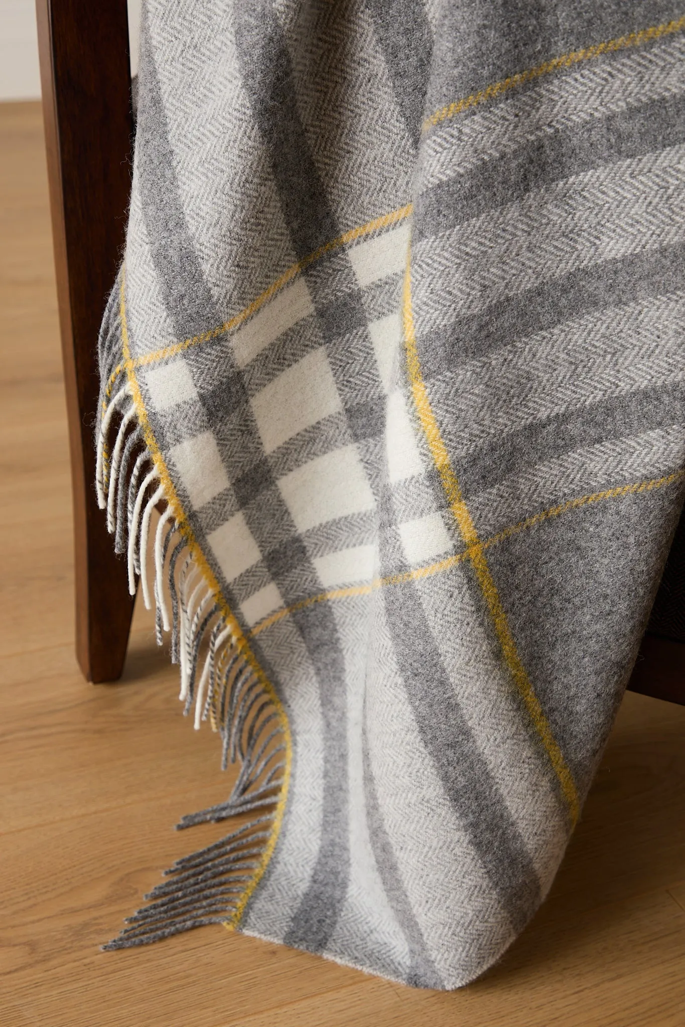 Foxford Liath Lambswool Comfort Throw