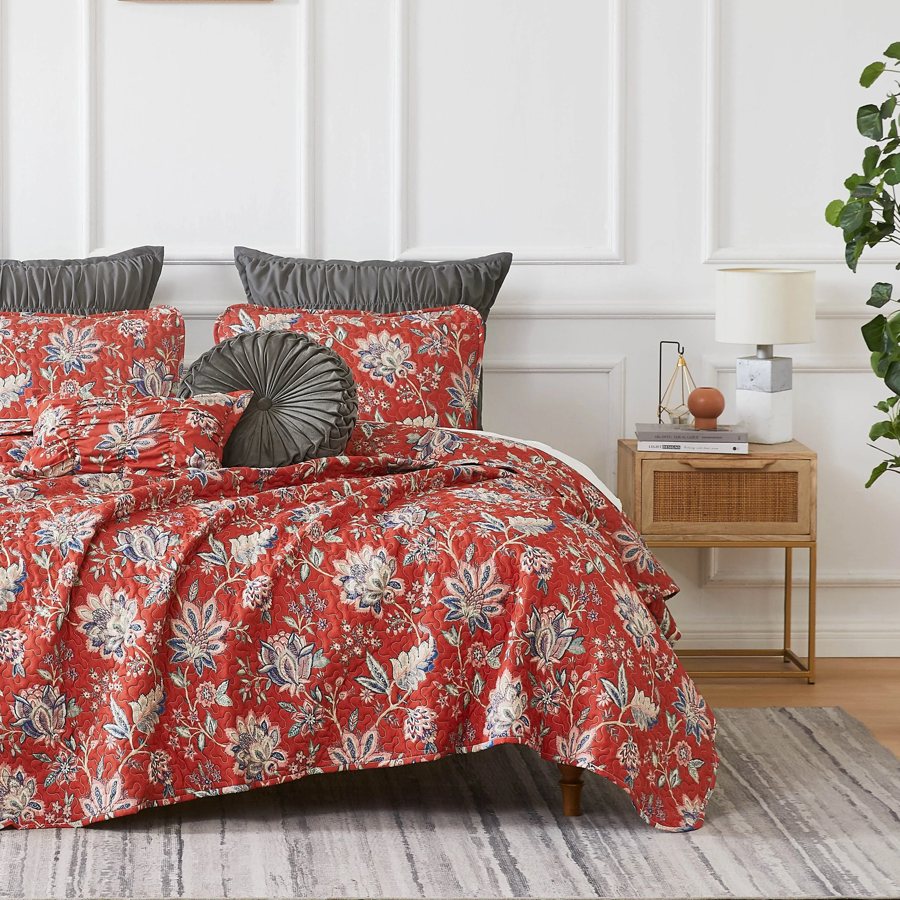 Jacobean Willow 7-Piece Quilt Bedding Set