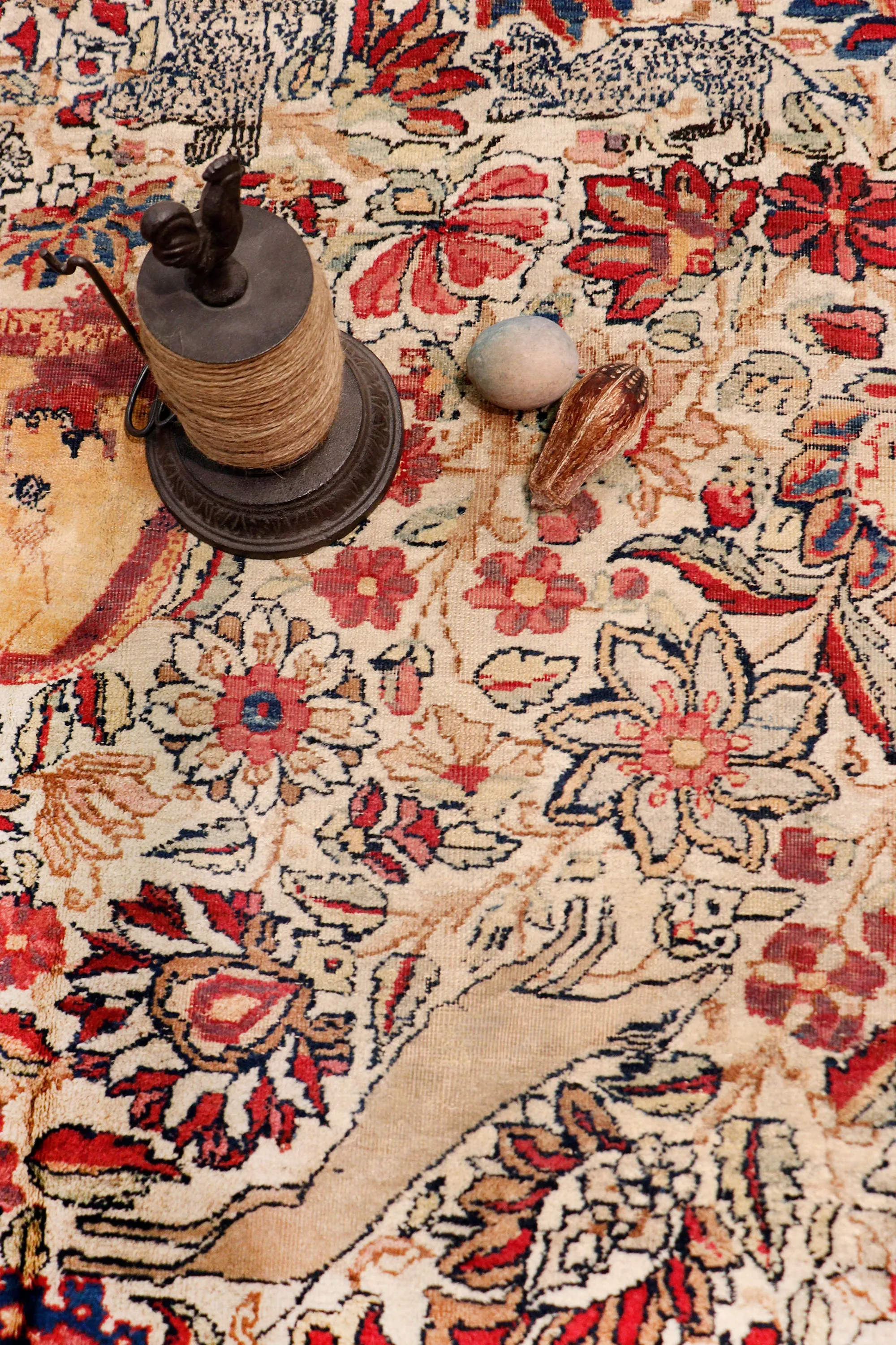 Kermanshah Collection Hand-Knotted Lamb's Wool Area Rug