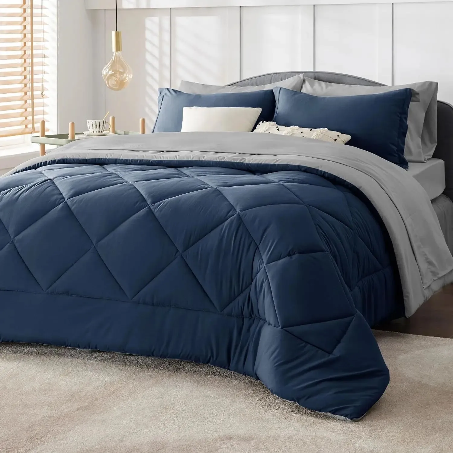 King Size 7-Piece Reversible Bedding Set