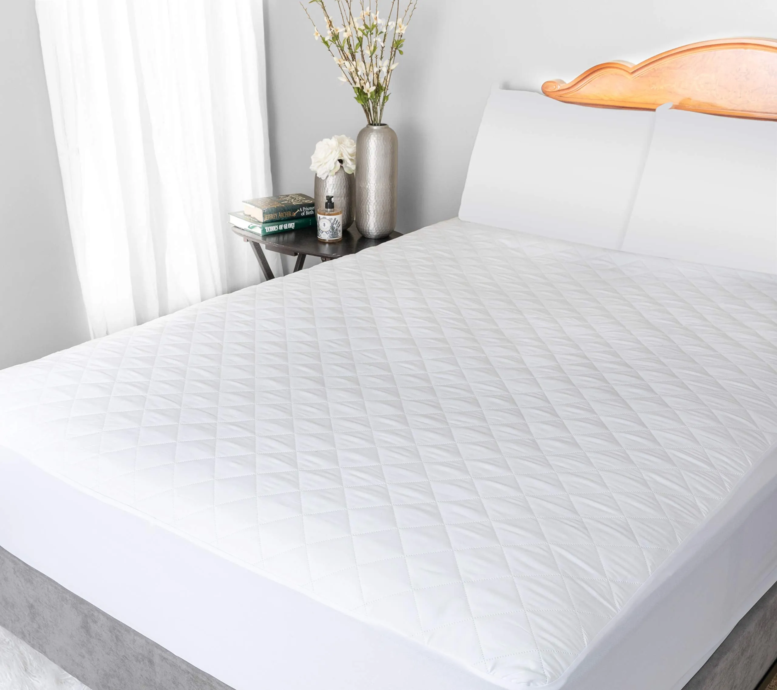 Masirs - The Quilted Mattress Pad is Comfortable and Thick Enough to Get a Restful Night Sleep. The Plush Mattress Topper Will Also Help Protect Your Mattress from Stains. (Twin)