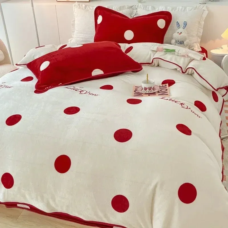 Polka Dot and Heart Winter Bedding Set