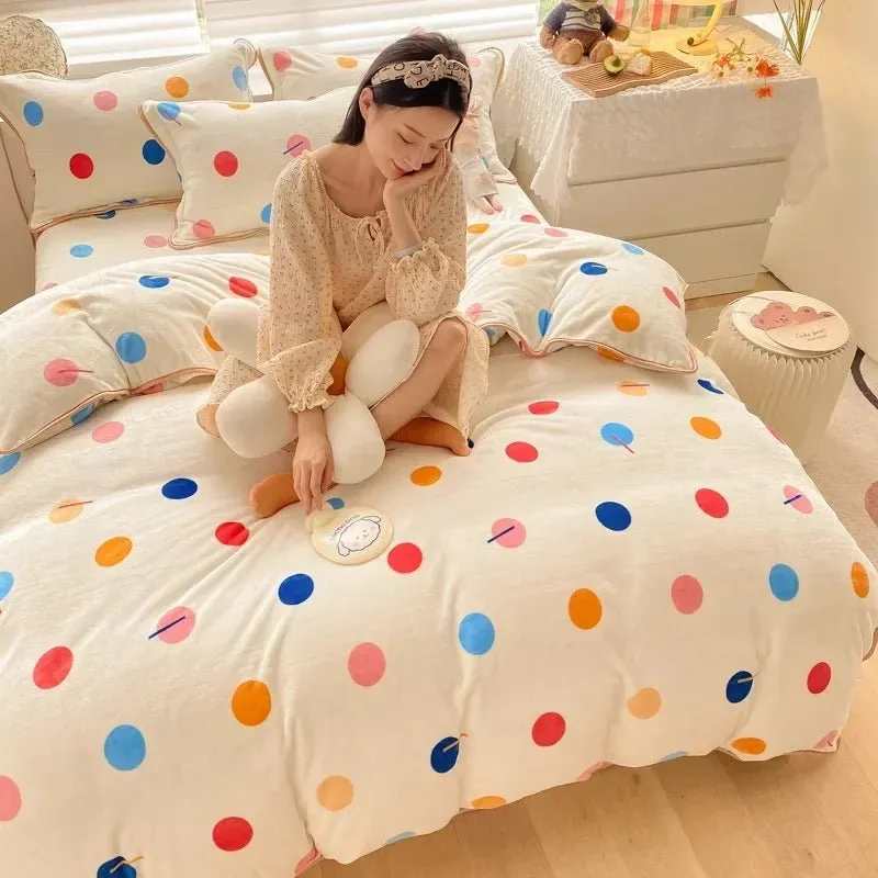 Polka Dot and Heart Winter Bedding Set