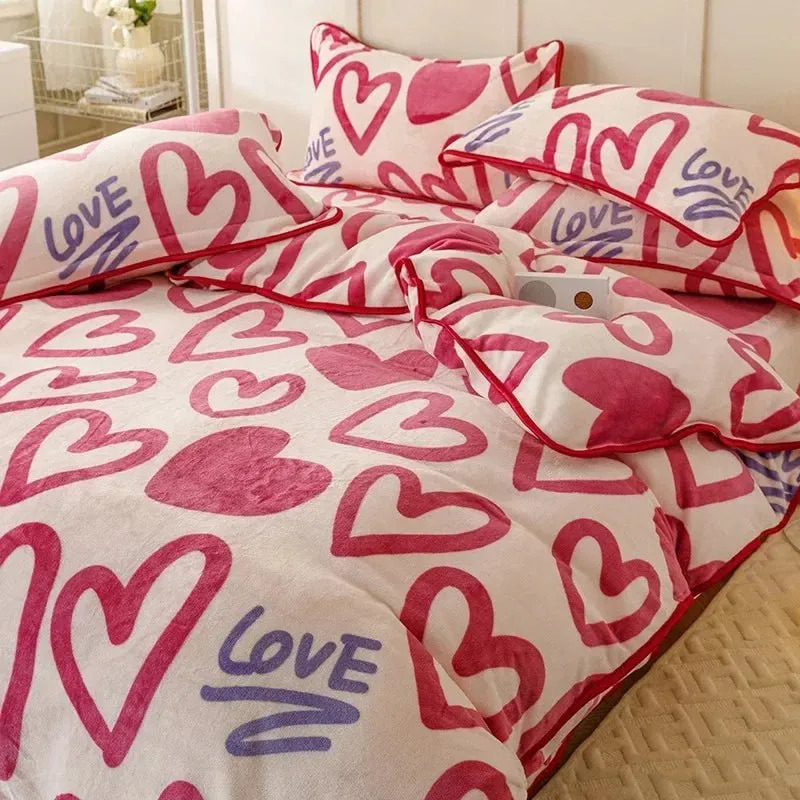 Polka Dot and Heart Winter Bedding Set