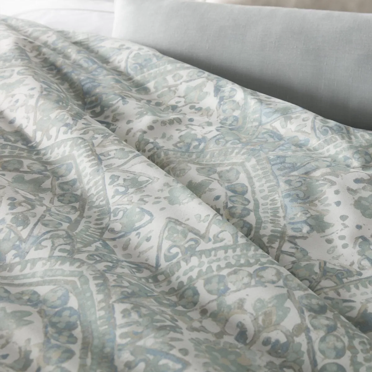 Seville Percale Bedding by Peacock Alley